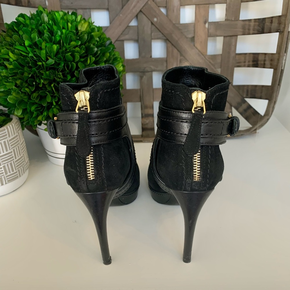FINAL SALE🥳 McQueen - Picture 3 of 11